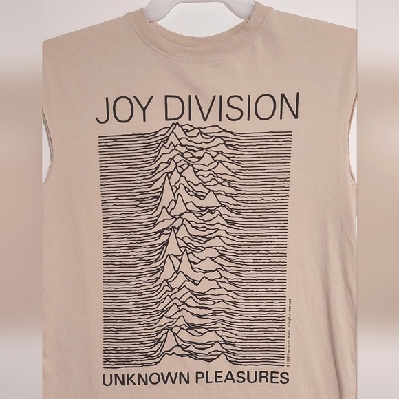 H&M Joy Division Unknown Pleasures Unisex Beige Sleeveless T-shirt EUC Size XS - Picture 2 of 8